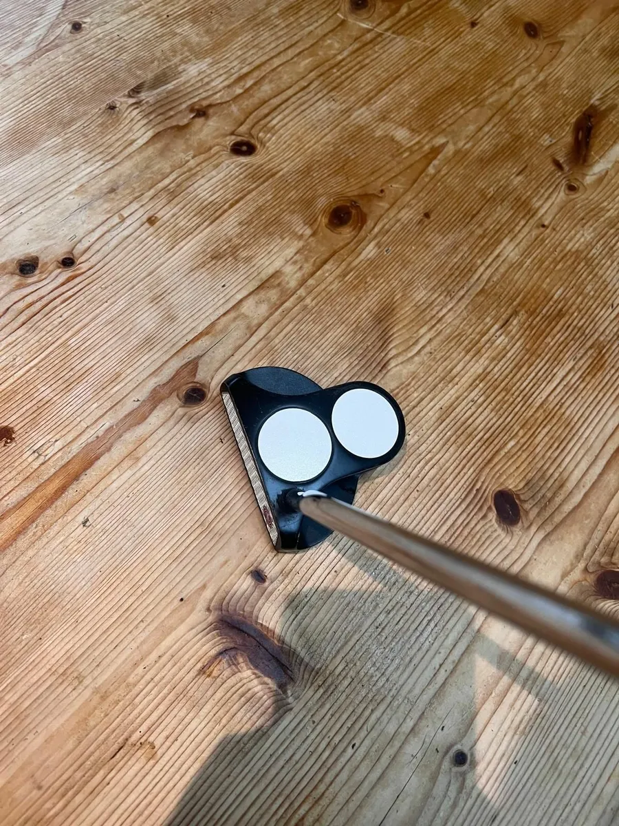 Odyssey Metal X 2 Ball Putter - Image 3