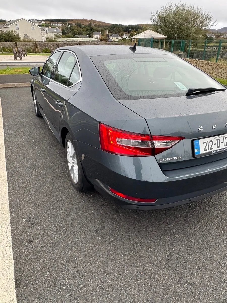 Skoda Superb 2021 - Image 2