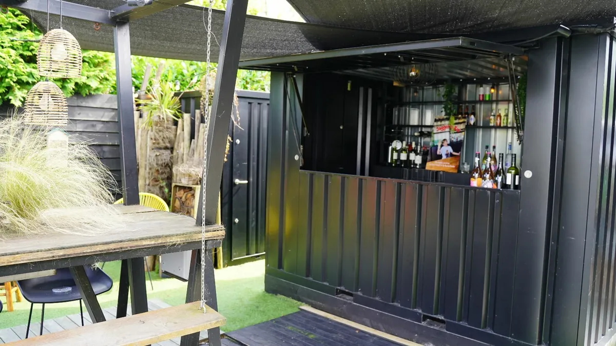 shipping container bar 4x2 meters XL - Image 2