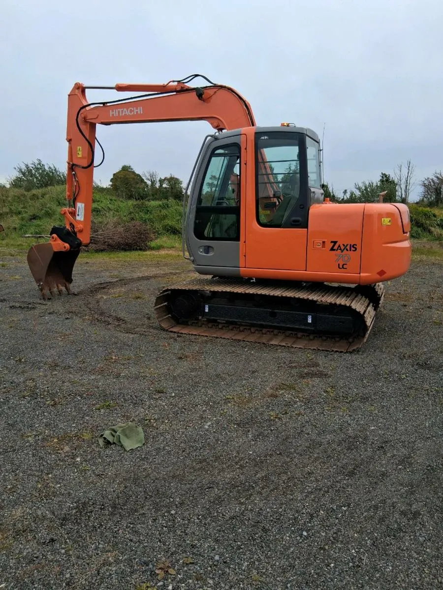 Hitachi Zaxis 70 - Image 2