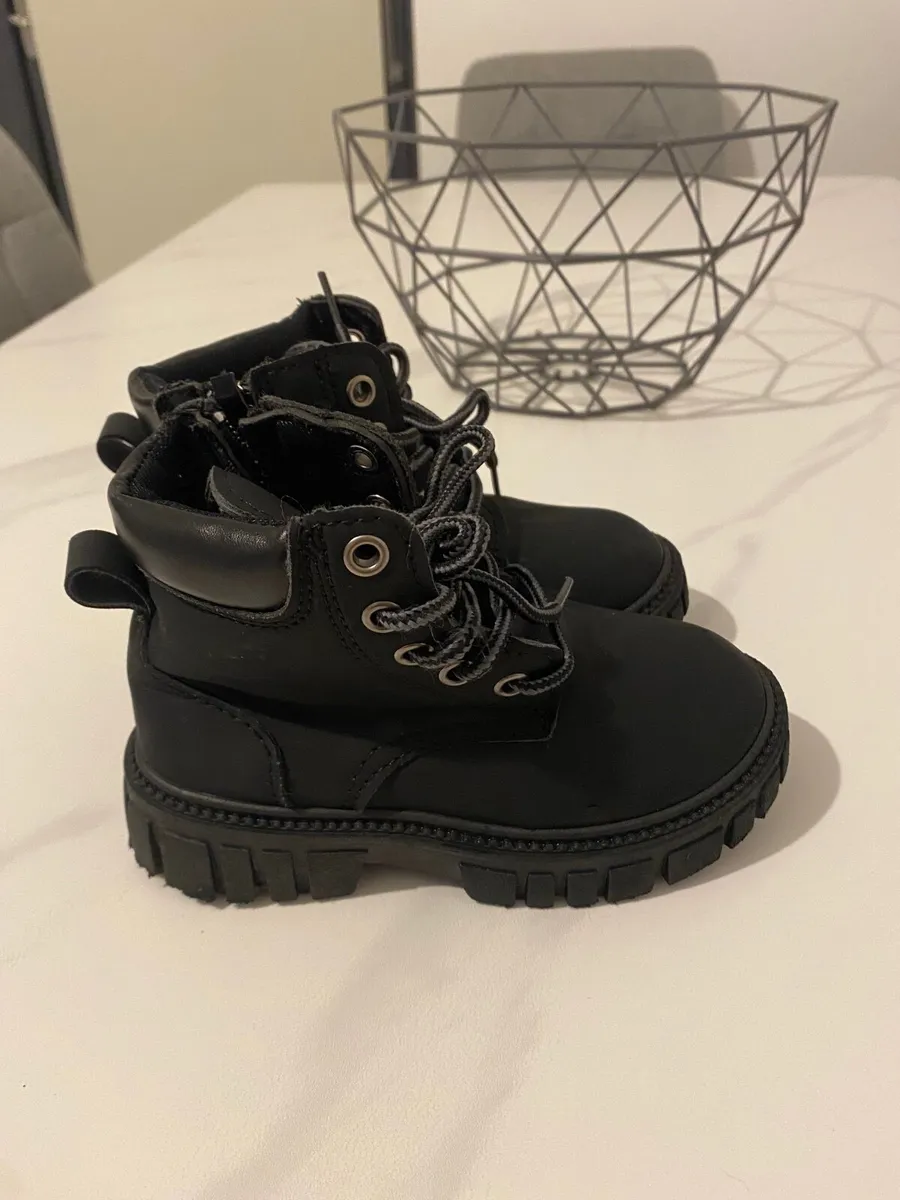 Boys Boots - Image 2