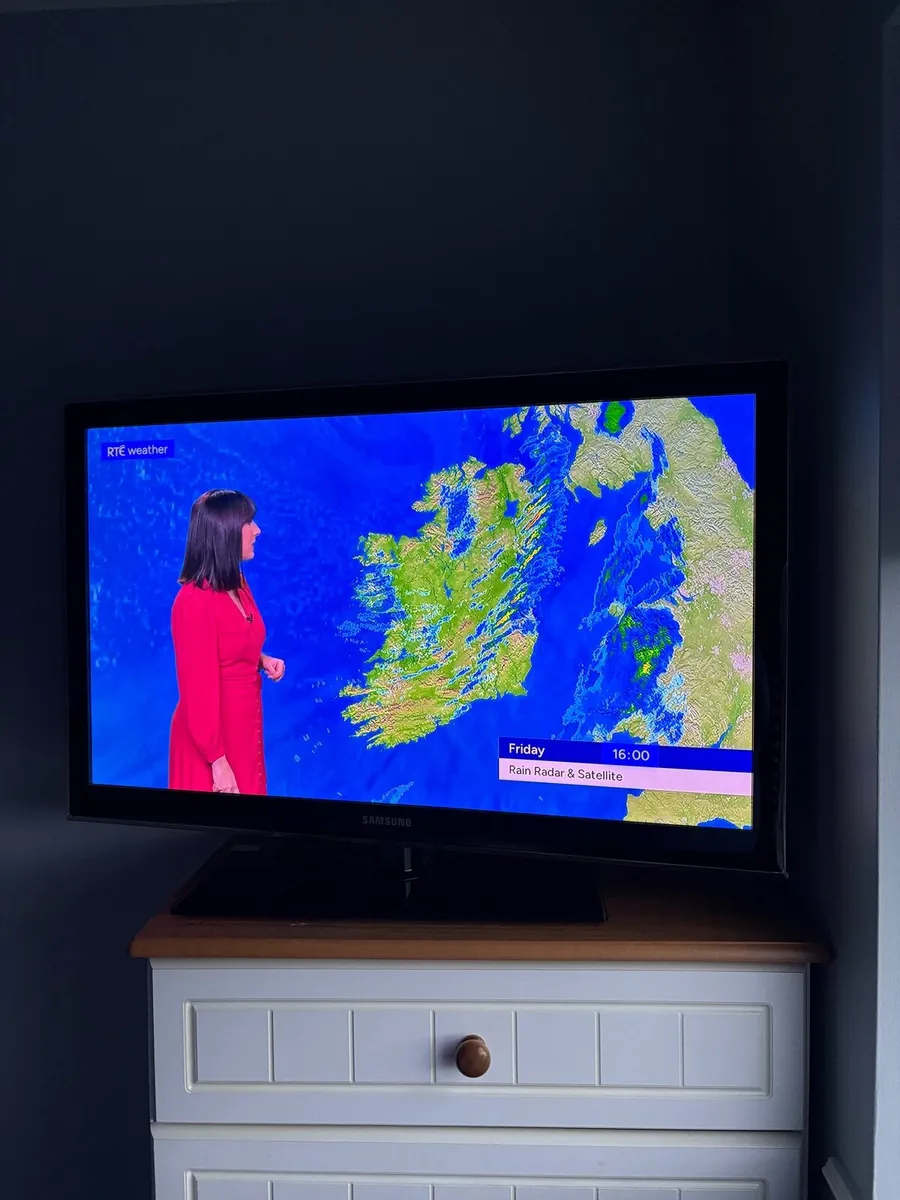 TV - Image 3