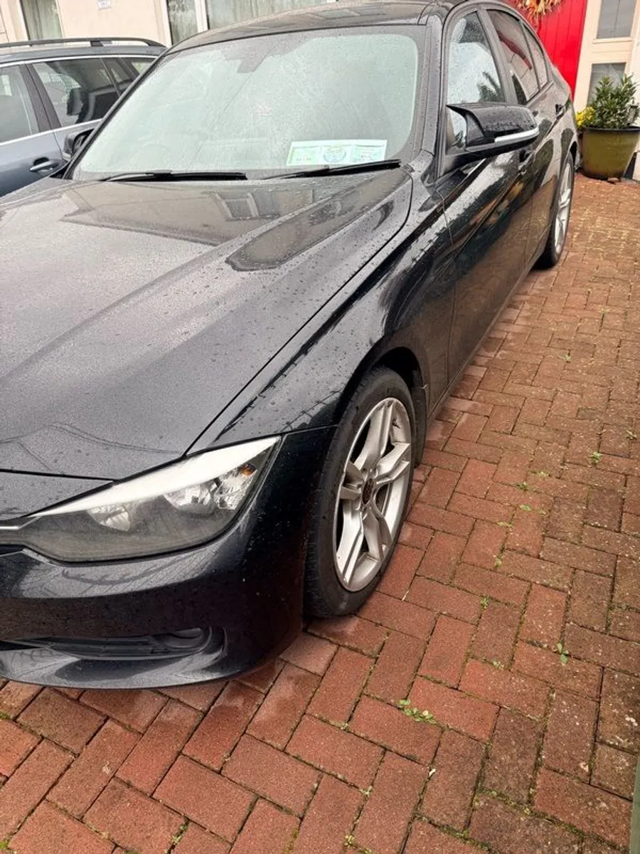 2014 Bmw 3-series - Image 2