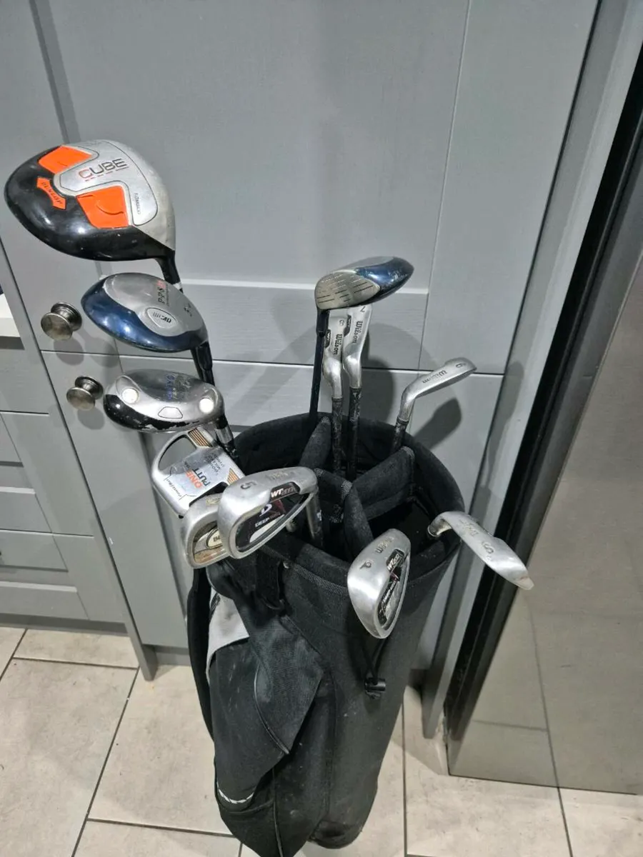 Complete Golf Set - Image 1