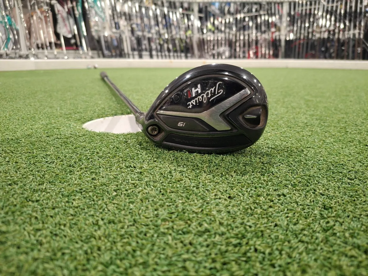 Titleist clevelnad golf clubs - Image 4