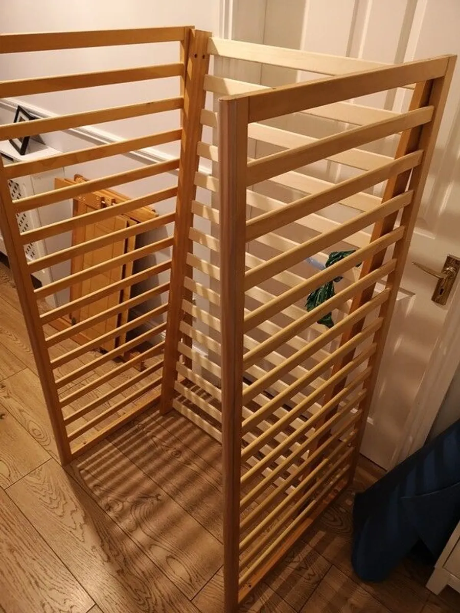 Cot bed - Image 1