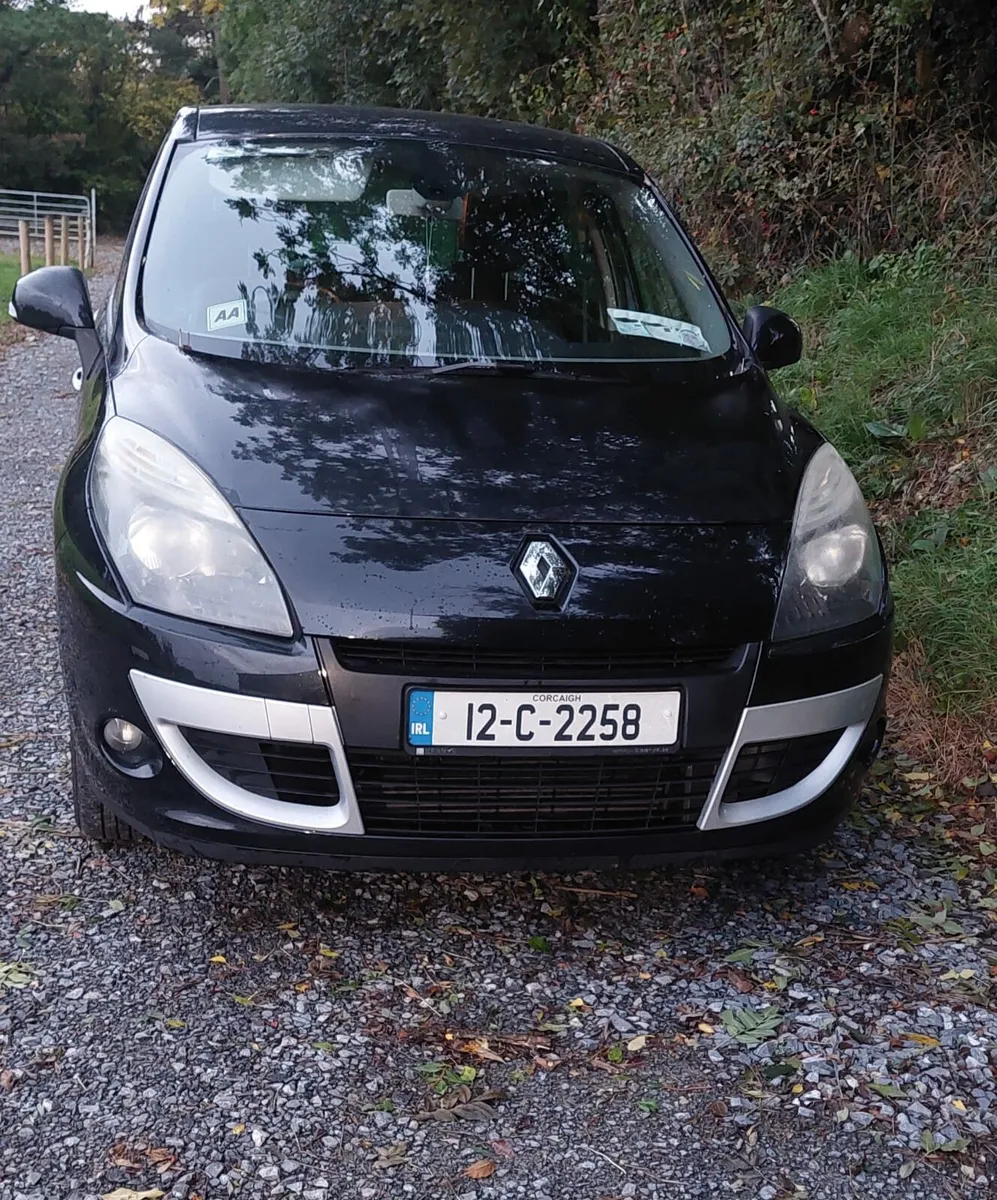 Renault Scenic 2012 - Image 2