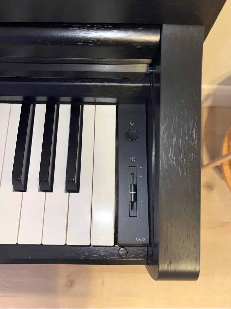 piano - Image 4