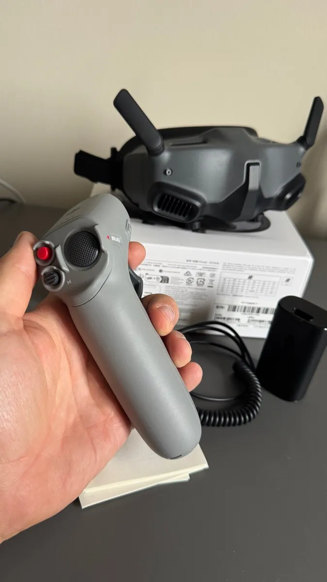 DJI Goggles 2 & Motion controller Full set - Image 1
