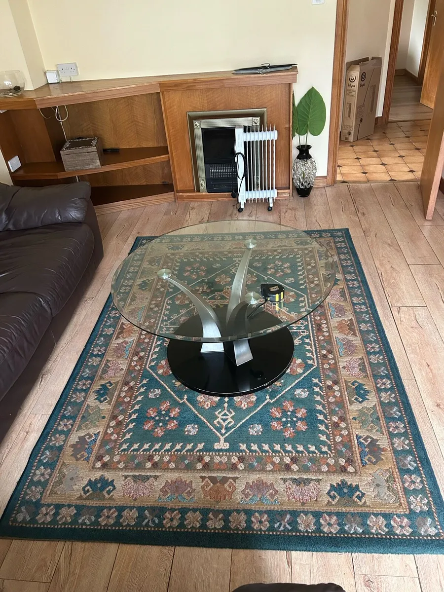 Living Room Rug - Image 1