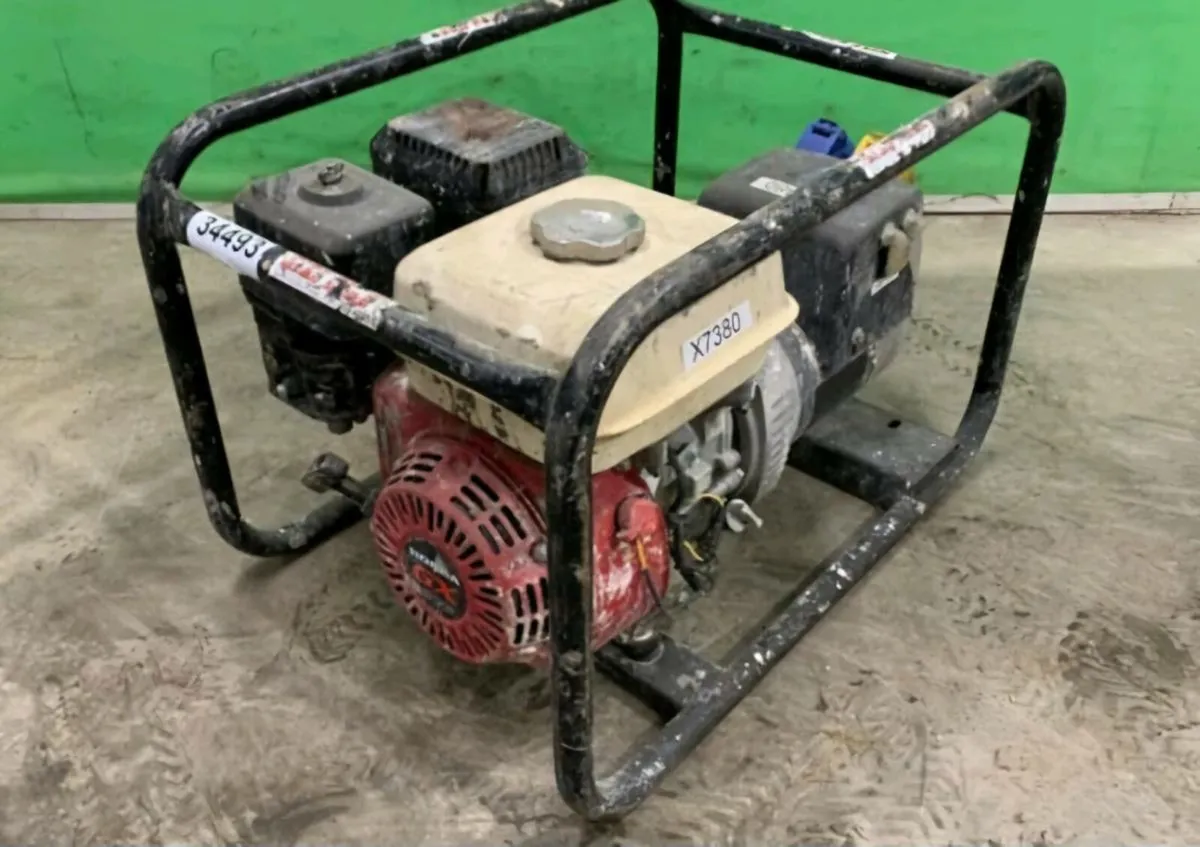 2.8 KVA Generator Honda - Image 1
