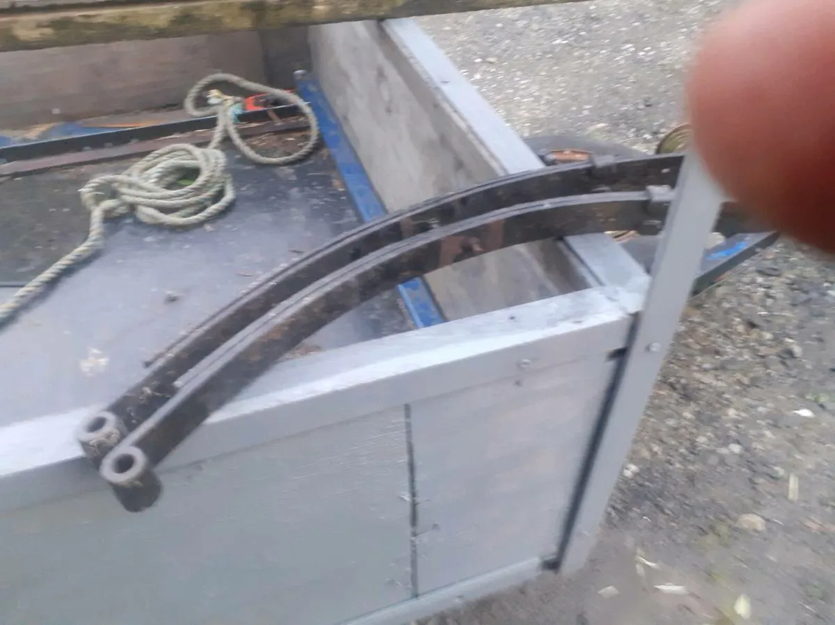 Trailer parts - Image 3