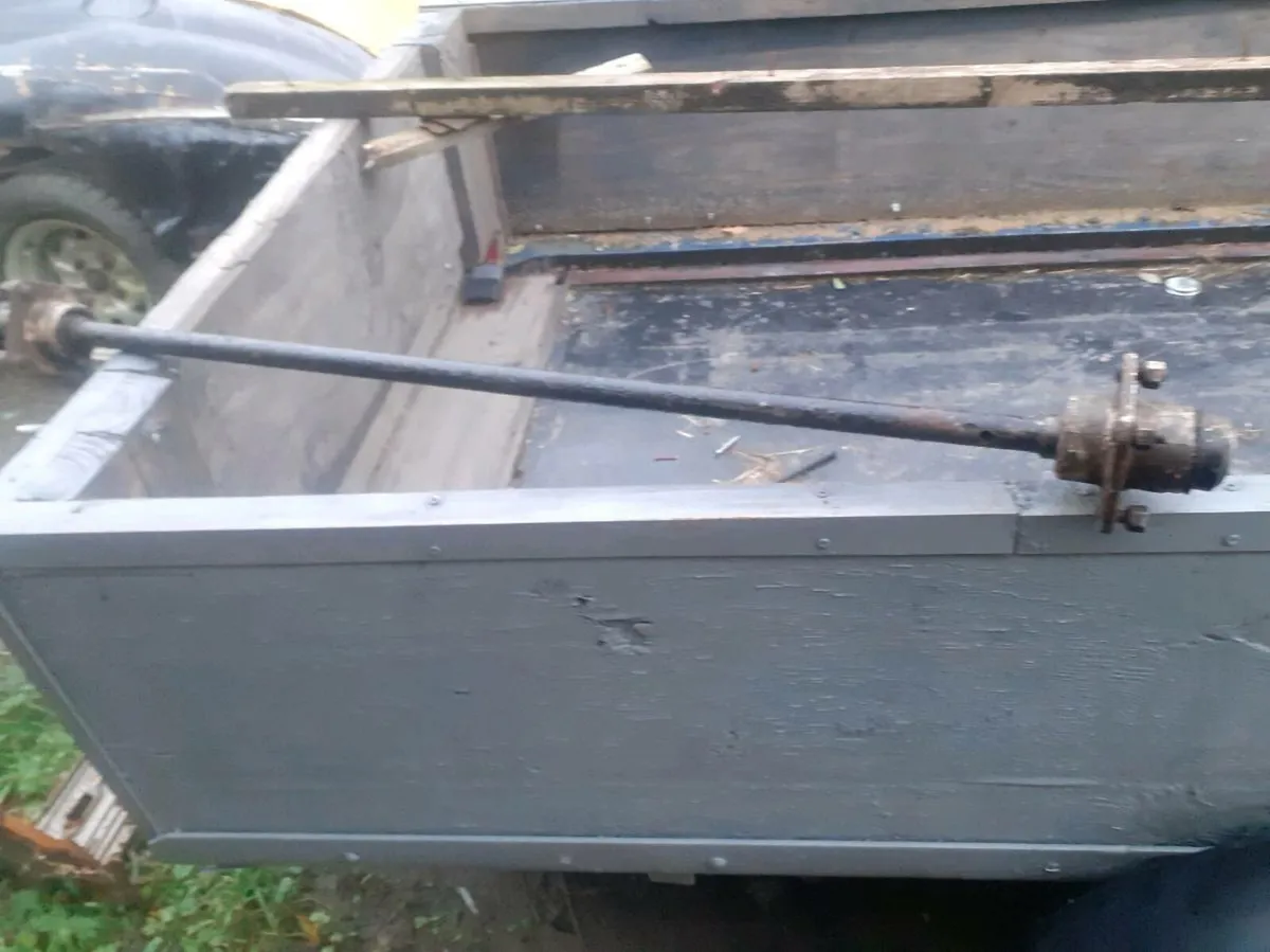 Trailer parts - Image 4