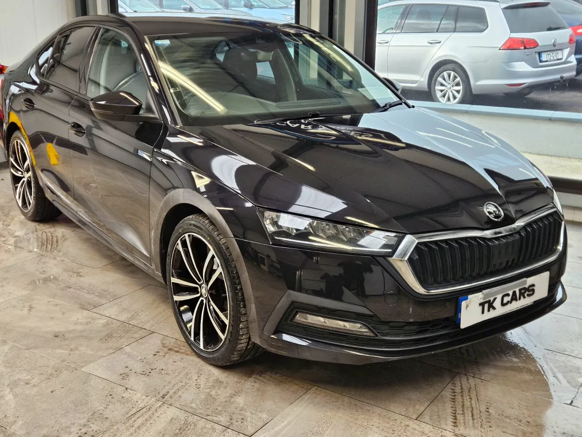 22 SKODA OCTAVIA 2.0 DIESEL  ACTIVE - Image 1