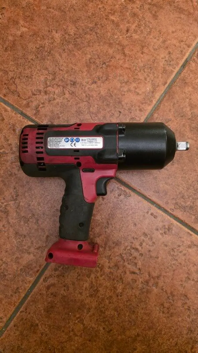 Snap On 1/2 Impact Gun - Image 3