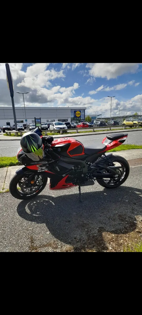 Suzuki gsx-r 600 2016 gsxr - Image 4