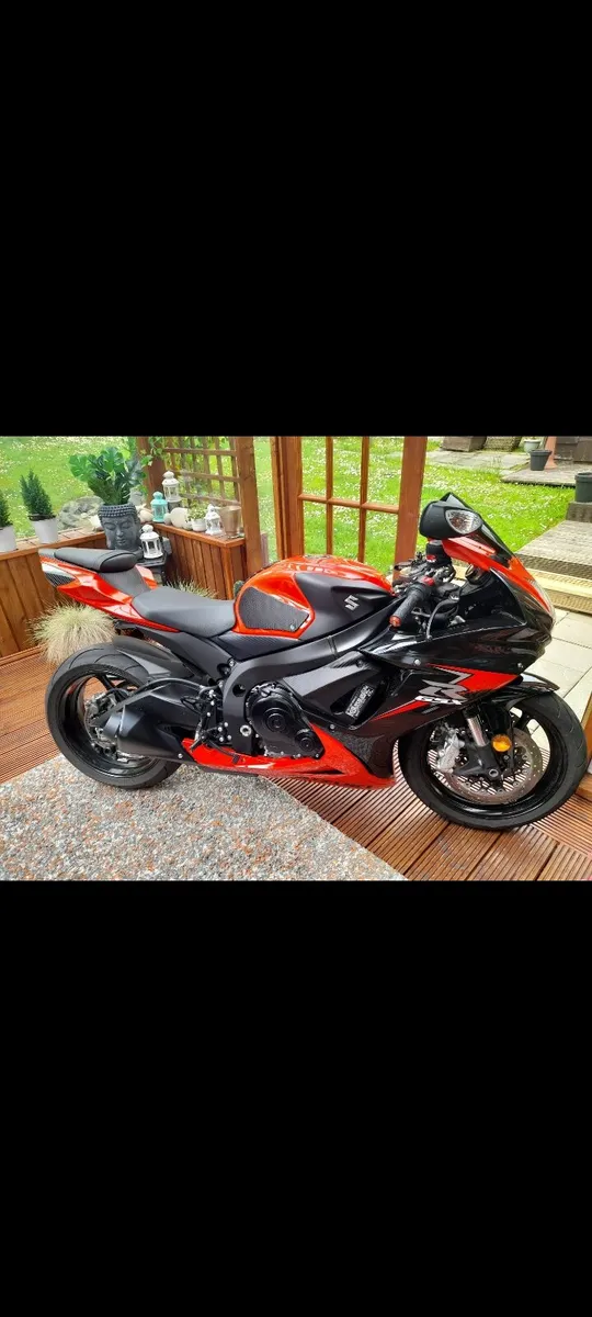 Suzuki gsx-r 600 2016 gsxr - Image 2