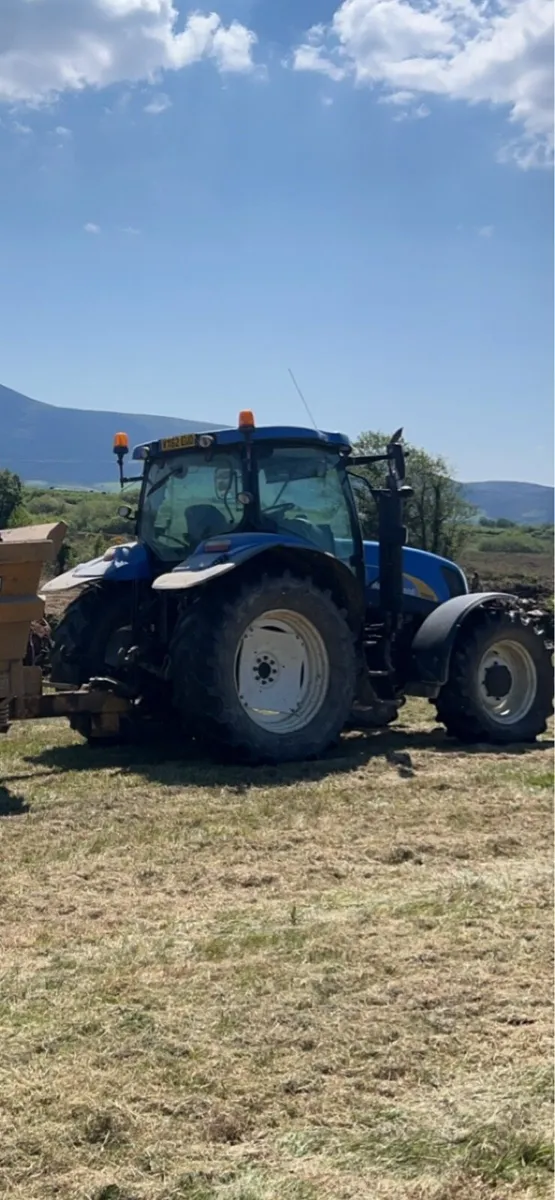 New Holland T6050 - Image 1