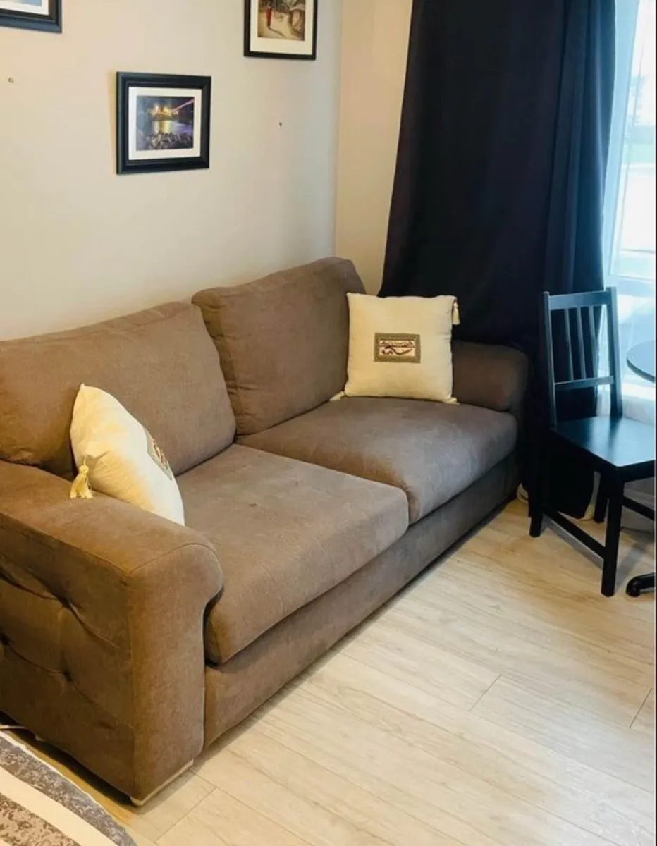 Sofa - Image 3