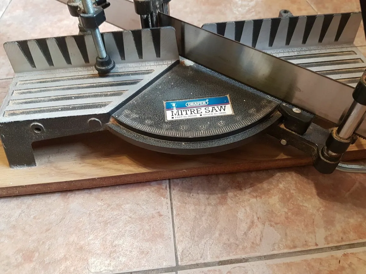 Mitre saw - Image 2