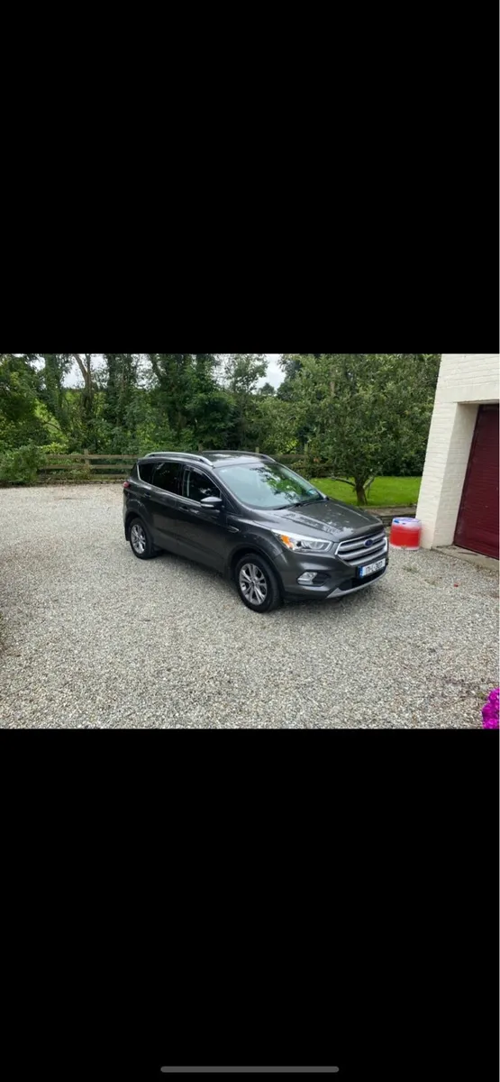 Ford kuga Crew Cab Titanium - Image 1