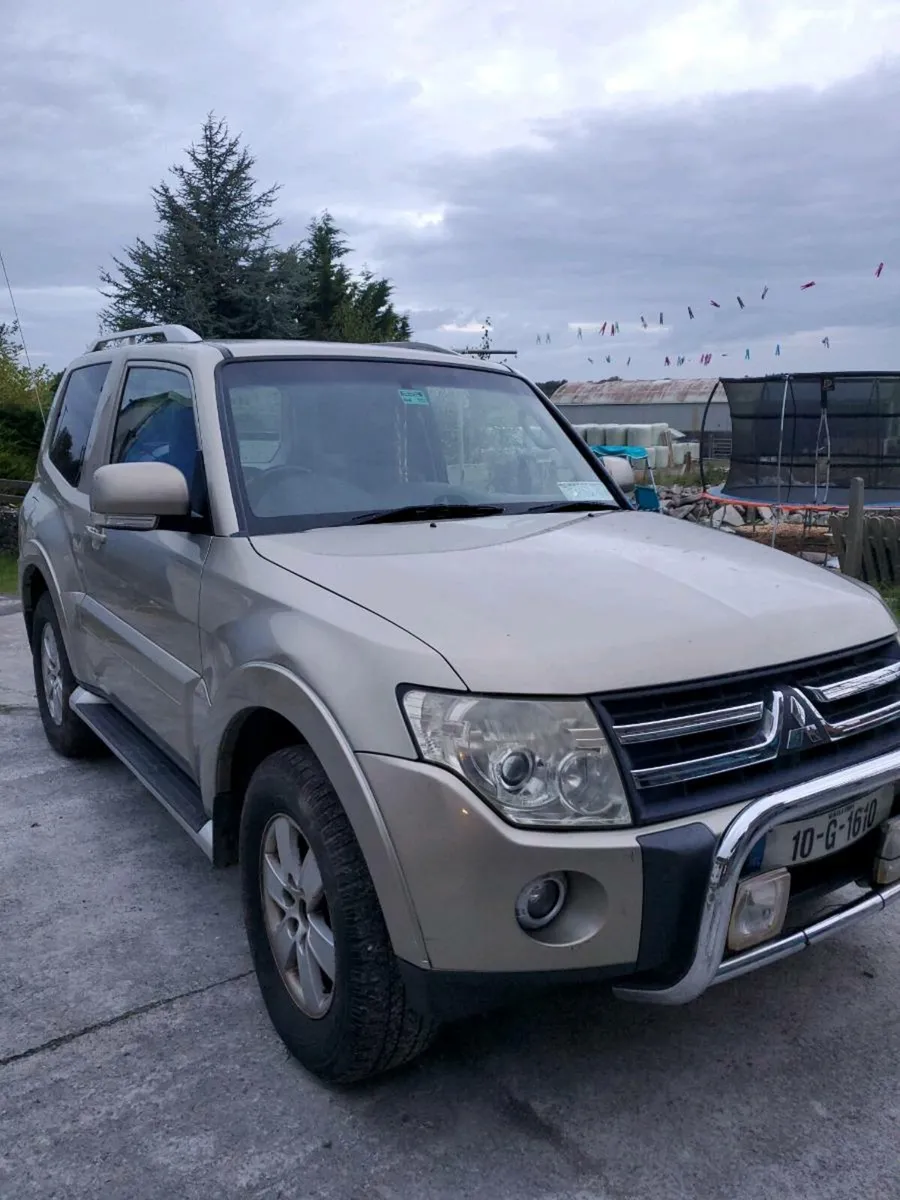 Mitsubishi pajero - Image 1