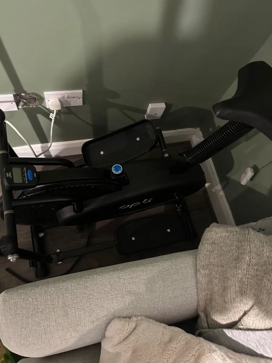 Exercise bike - Image 3