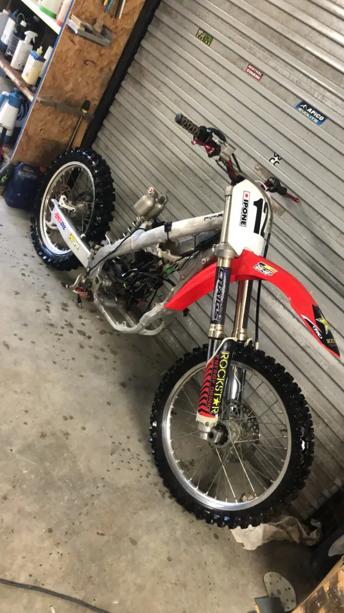 Honda CRF 450 (2009) - Image 1