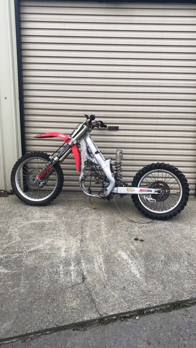 Honda CRF 450 (2009) - Image 2