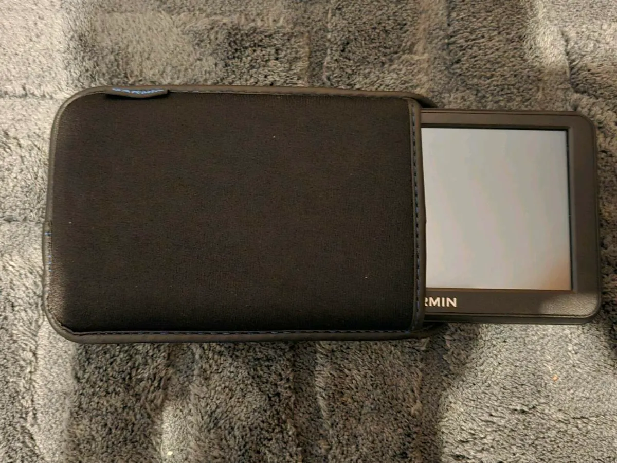 🚗 Brand New Garmin NUVI50LM Car GPS – Plug In & G - Image 4