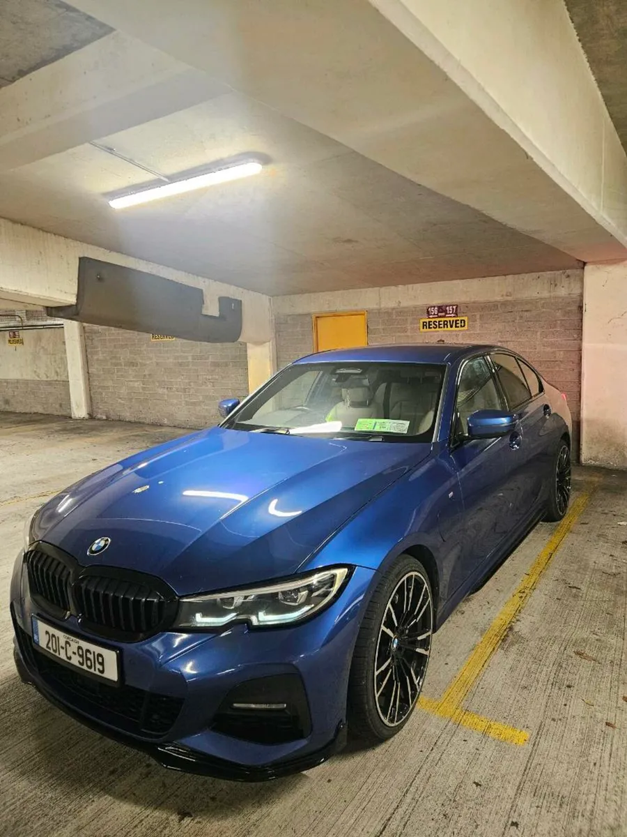 BMW 330e 2021 - Image 3