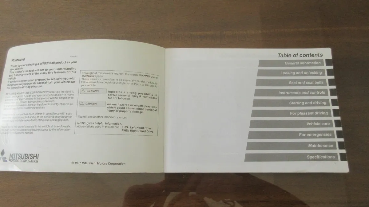 book vintage Manual Car old Mitsubishi Lancer - Image 2