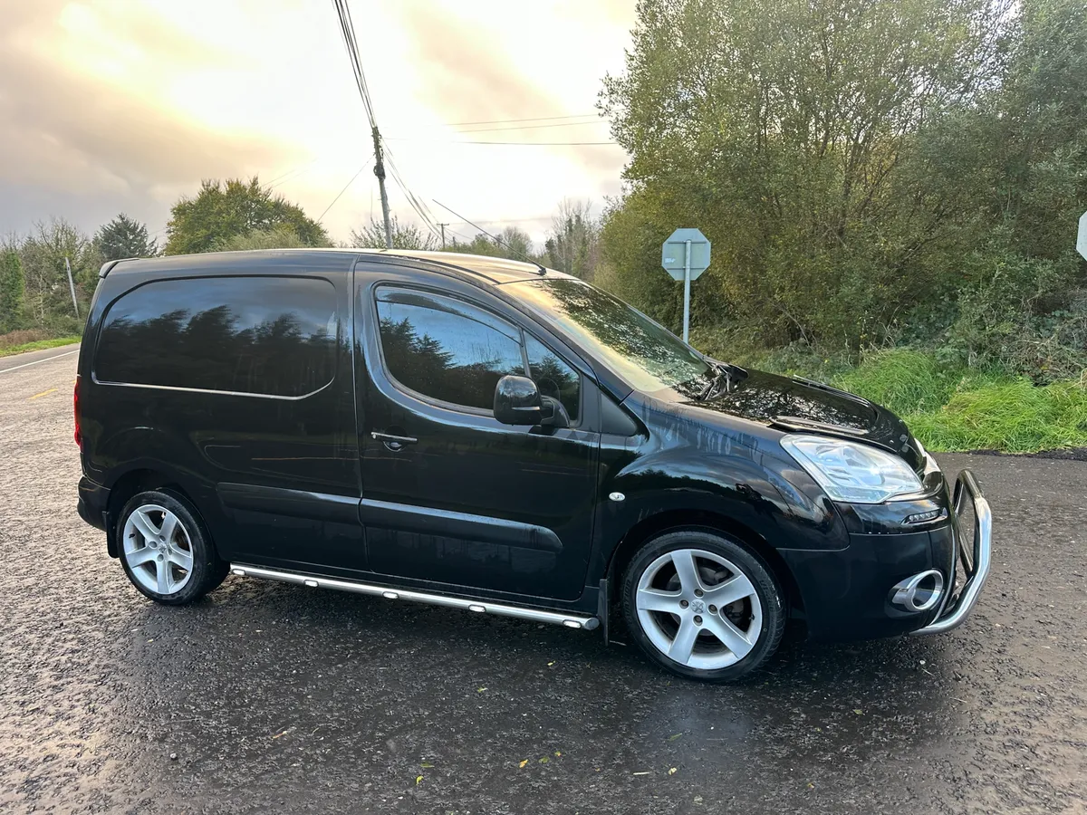 Citreon Berlingo - Finance Options - Image 1