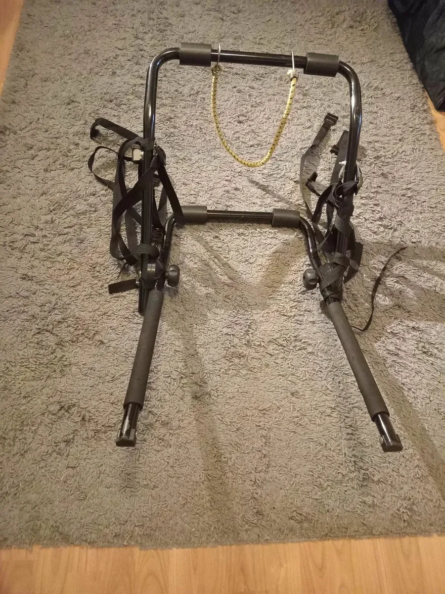 bike rack - Image 1