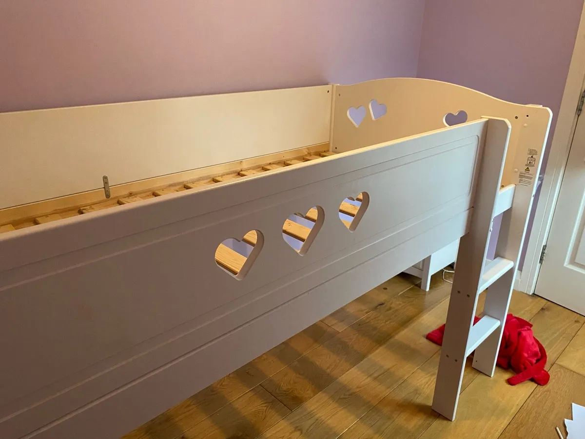 Mid-Sleeper - Image 1