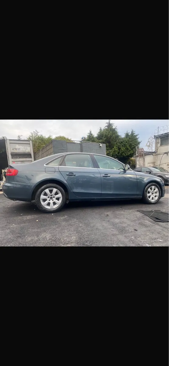 Car - Image 3