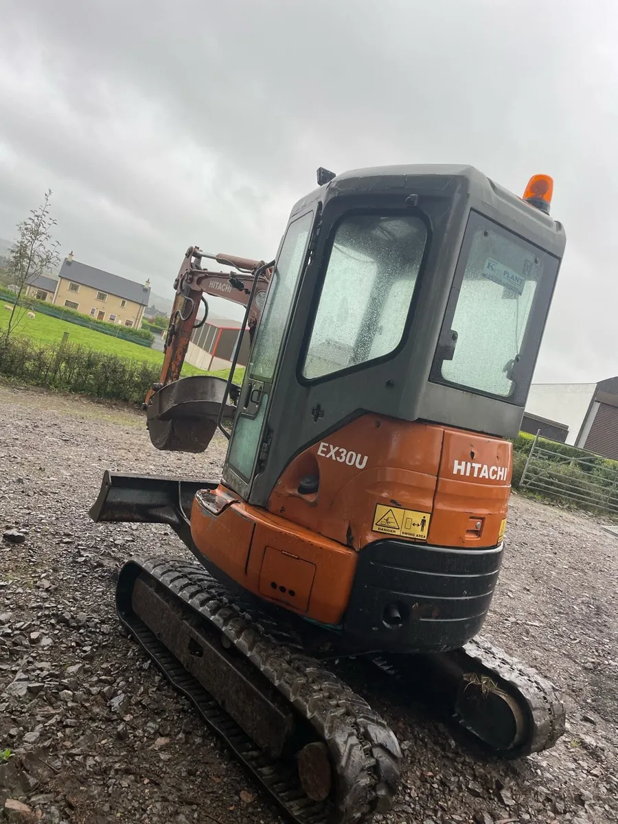 Hitachi ex 30u digger - Image 2