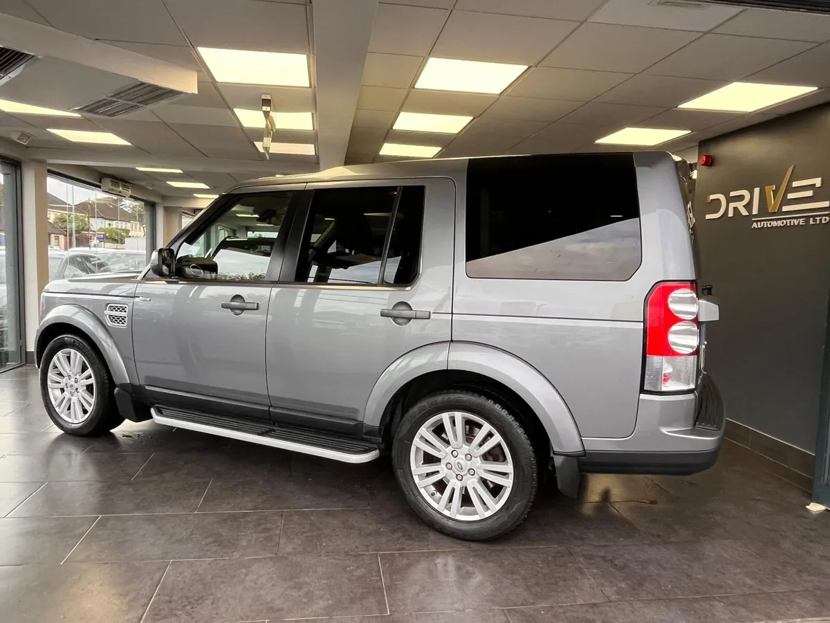 Land Rover Discovery 2013 Only 114000 kms - Image 4