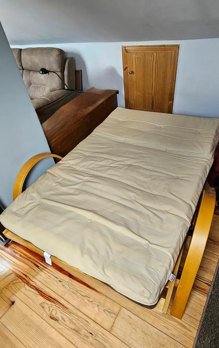 Futon - Image 3
