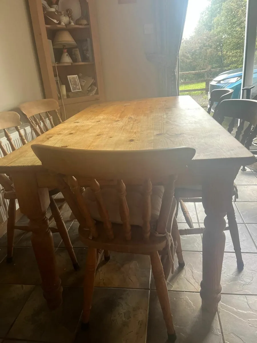 Solid Pine Kitchen table & chairs - Image 3