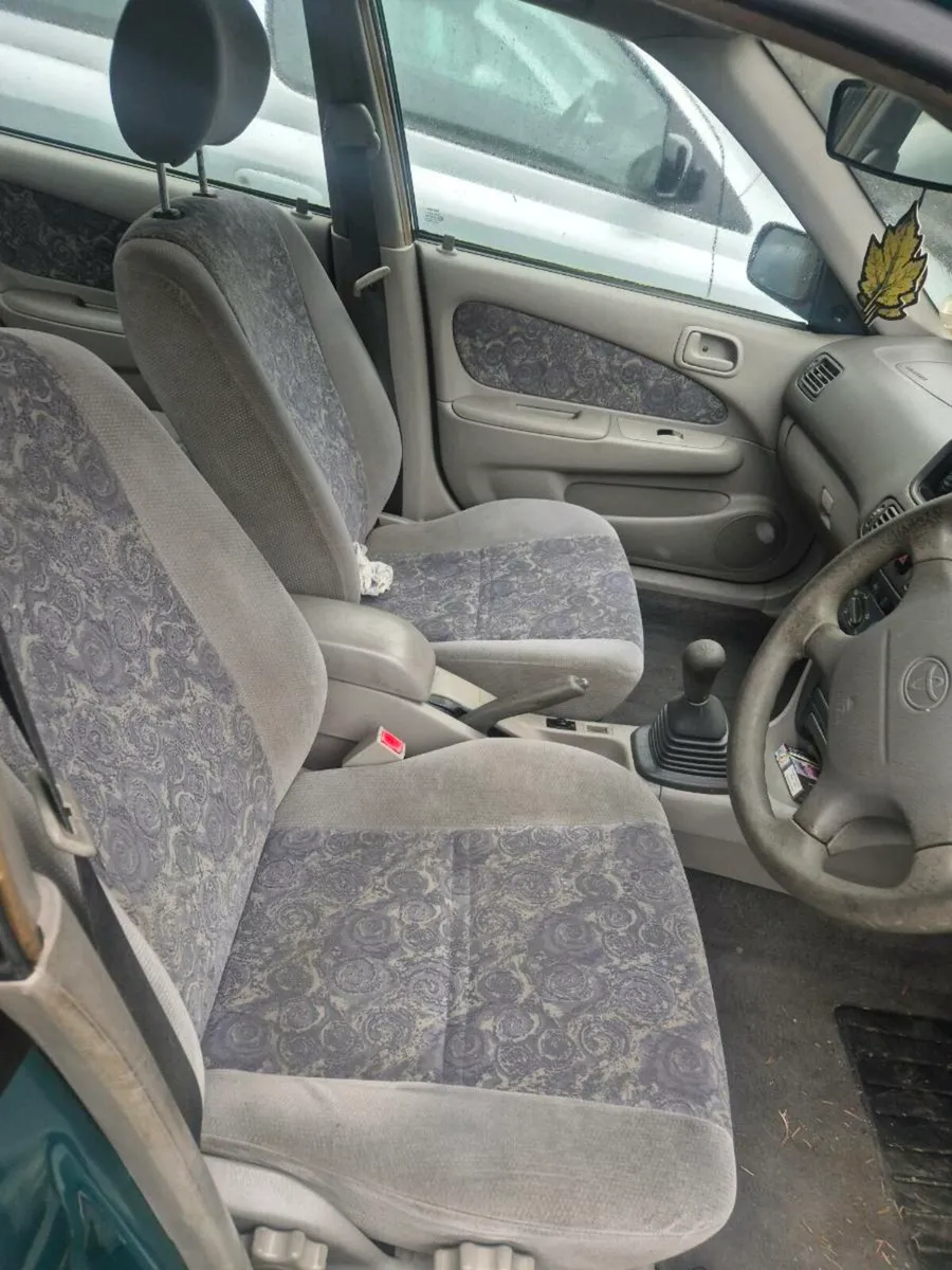 Classic Toyota corrolla - Image 2