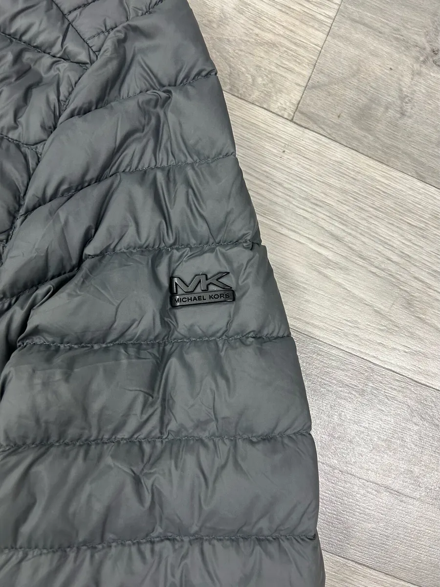 Michael Kors Down Filled Puffer Jacket Mens Medium - Image 3