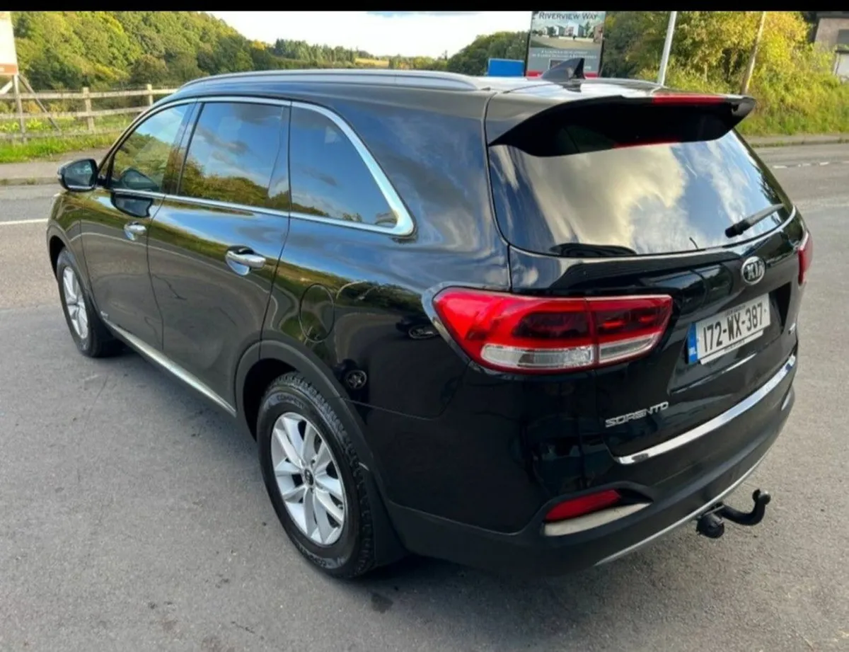Kia Sorento 2017 - Image 4
