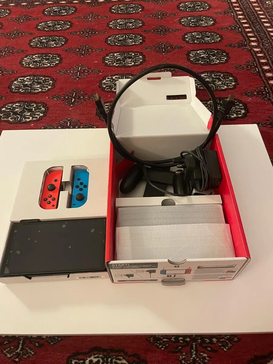 Nintendo switch Oled - Image 3