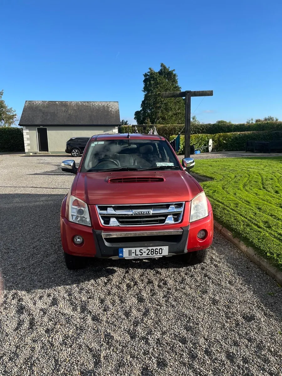 2011 Isuzu Dmax 2.5 - Image 3