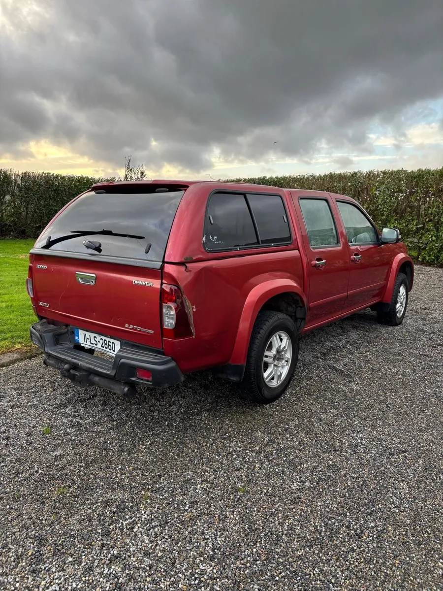 2011 Isuzu Dmax 2.5 - Image 4
