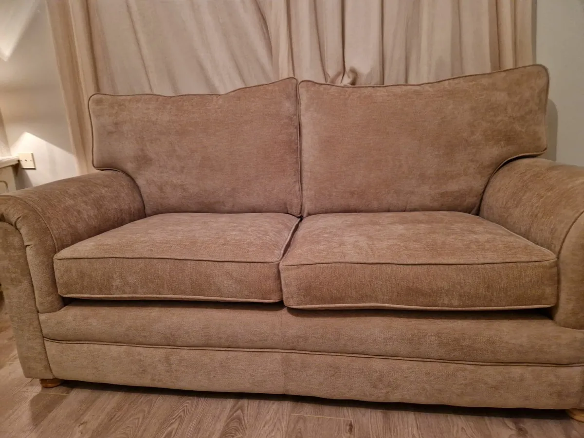Couch - Image 1