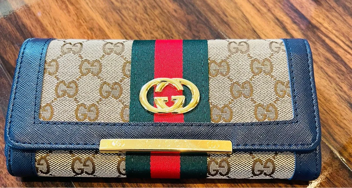 Brand new wallet - Image 4