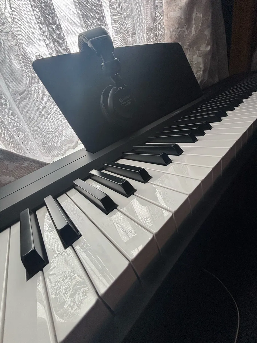 Piano - Image 2