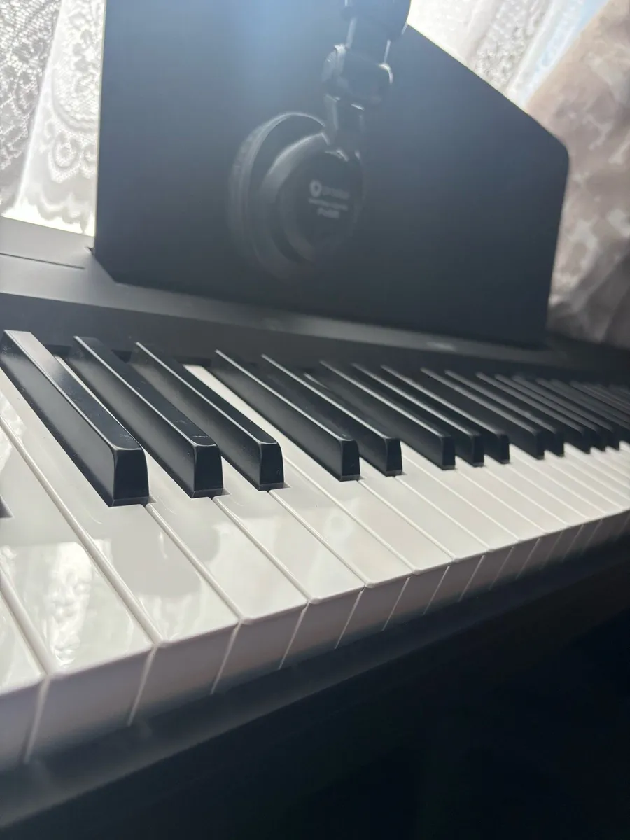 Piano - Image 4